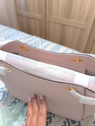 Bolso Michael Kors Rosa y Dorado