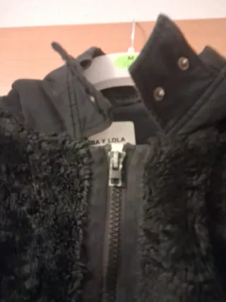 Abrigo Bimba y Lola Negro Talla M
