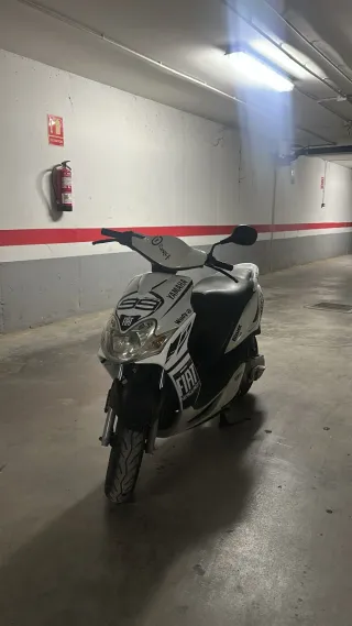 Yamaha Jog r