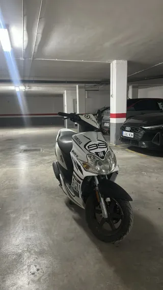 Yamaha Jog r