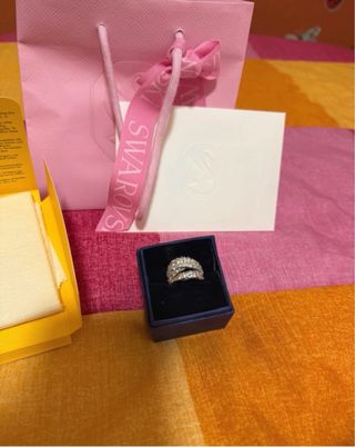 Anillo Swarovski Hyperbola