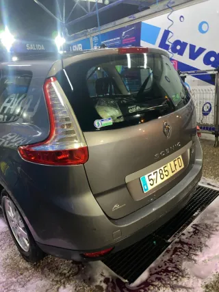 Renault Grand Scenic 2011