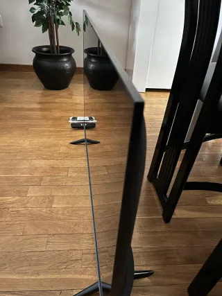 Televisión de 43 pulgadas ,Qled,4 K