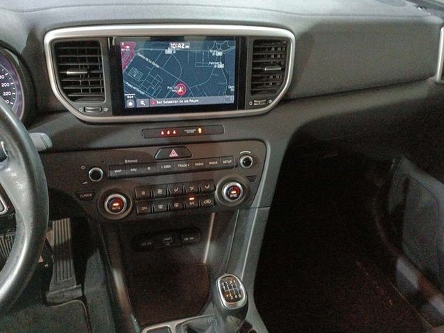 Kia Sportage 1.6 MHEV Concept 100kW (136CV) 4x2