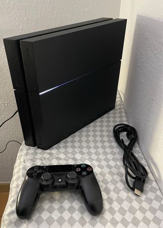 PS4 (PlayStation 4) Negra nueva