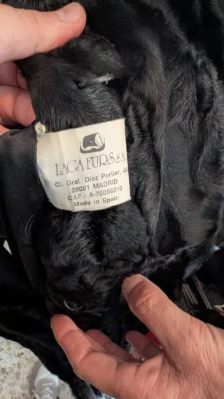 Abrigo de pelo auténtico negro