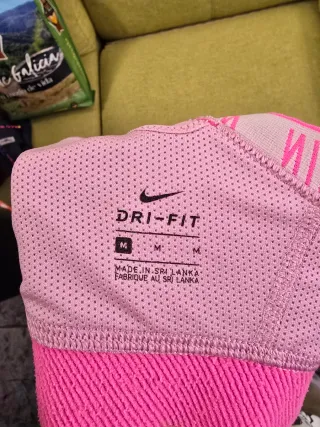 Sujetador deportivo Nike rosa