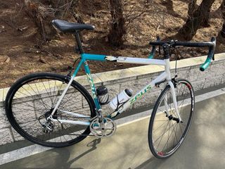 Bicicleta de carretera Zeus