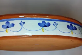 Travessa de barro artesanal