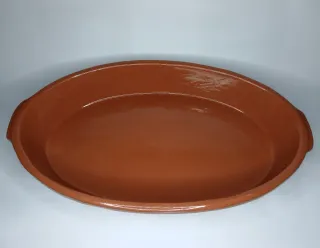 Travessa de barro artesanal