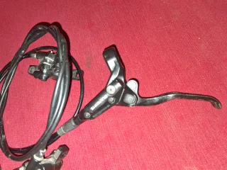 Manetas y Pinzas de Freno hidraulico Shimano M355