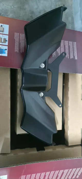 Alerones Delantero y laterales para  Honda Hornet