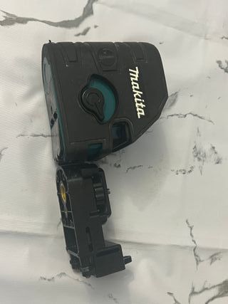 Nivel Láser Makita Cruz Autonivelante