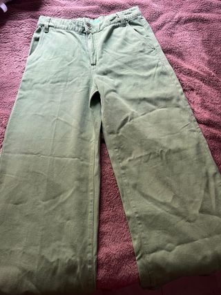 Pantalón campana verde