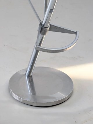 Taburetes Frenesí Piel y Metal