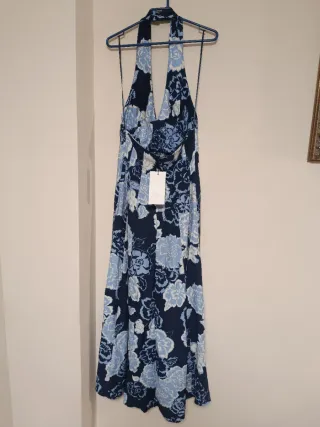 Vestido midi halter estampado floral Zara talla S