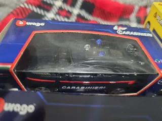 Lote 8 coches policía escala Burago