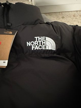 Chaqueta The North Face Negra 700