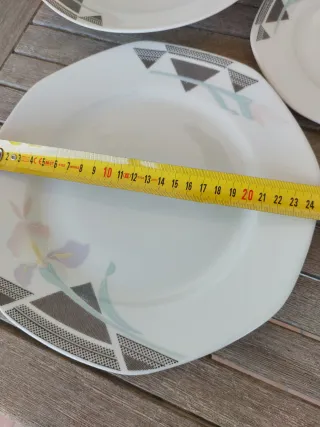 Servizio piatti da 6 + piatto portata
