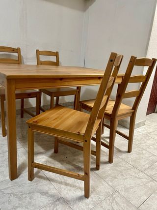 Mesa y 4 sillas HÄGERNÄS IKEA
