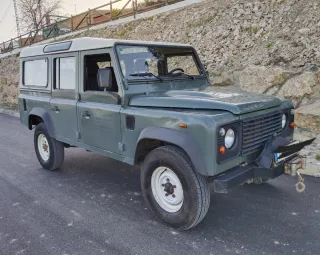Land Rover Defender TD4