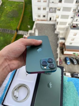 iPhone 13 Pro Max Verde 96% de bateria