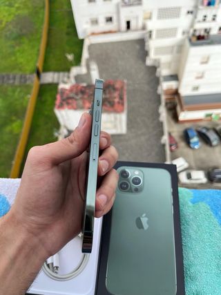 iPhone 13 Pro Max Verde 96% de bateria