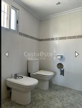 Chalet rustico con luz de red