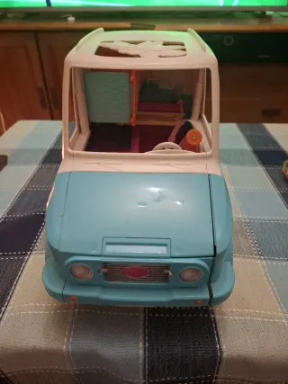 Casa delle bambole Barbie con tema cani