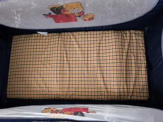 Cuna de viaje para bebé