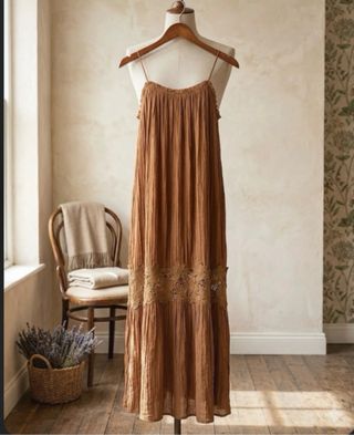 Vestido Zara bordado T/ S  Colección