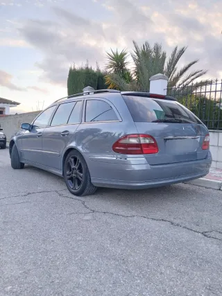 Mercedes-Benz Clase E 2004