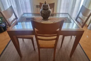 4 Sillas de Comedor de Madera y Tela