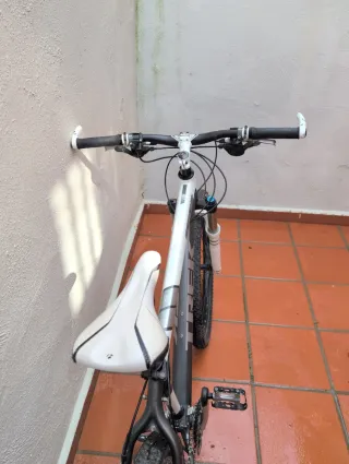 Bicicleta Trek6'700D En buen estado y limpia