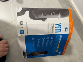 Micrófono Blue Yeti Negro podcast