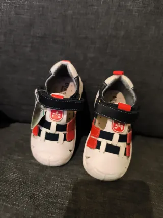 Sandalias para bebé Talla 20