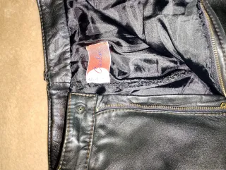 Pantalón Cuero Vintage Negro