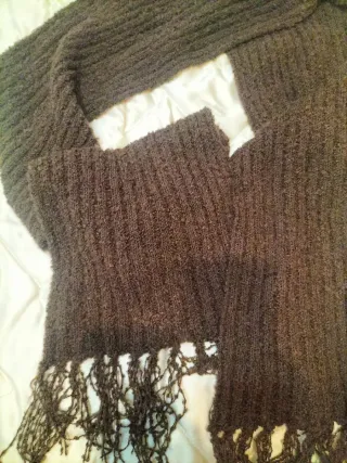 Bufanda de lana marrón