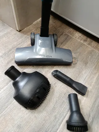 Aspiradora de mano CONGA