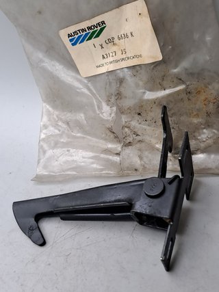 CDP6636 2 x Enganche capota Austin Montego