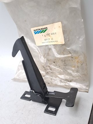 CDP6636 2 x Enganche capota Austin Montego