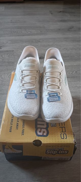 Zapatillas Skechers Mujer Beige/Blanco Slip-ins