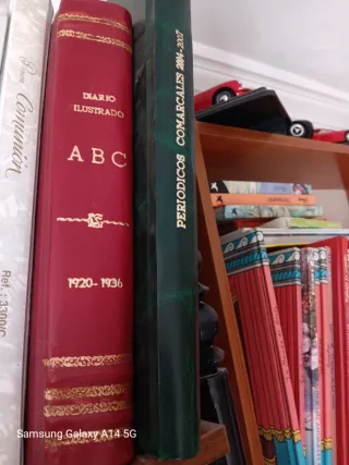 Máquina de hot stamping antigua con tipos