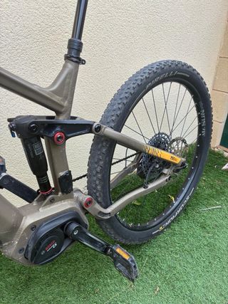 Bicicleta Eléctrica de Montaña