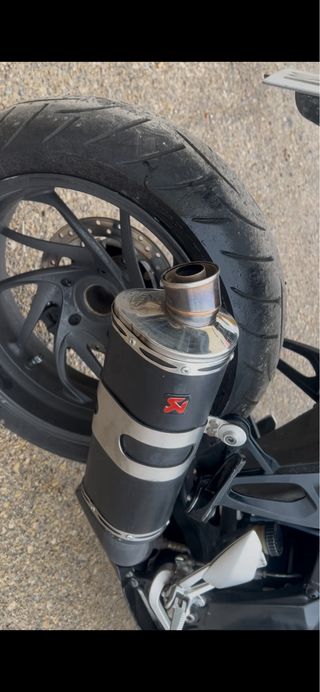 Escape laser BMW K1200R