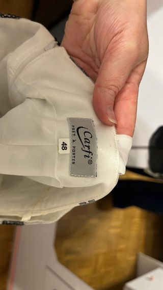 Traje de fiesta blanco y negro