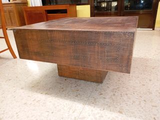 Mesa de centro bronce y madera