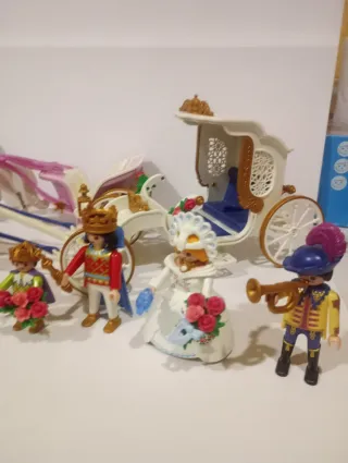 Playmobil Carruaje Real y Figuras