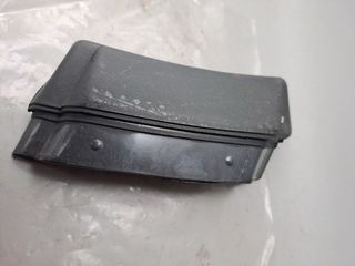 BRC8807 Acabado goma izq parachoques Rover SD1