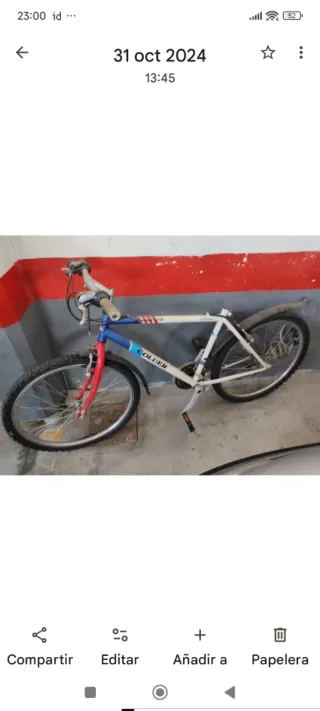 Tres Bicicleta urbana negra